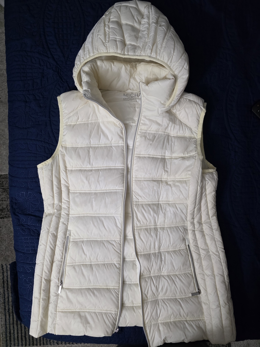 Michael Kors Cream Quilted Hooded Puffer Vest